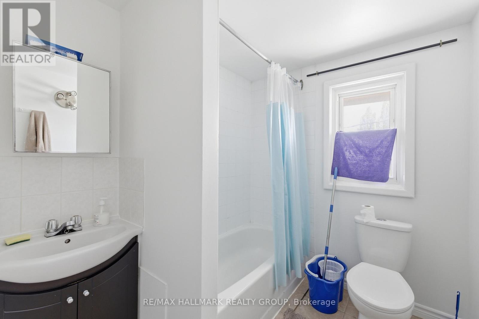 912 St Laurent Boulevard S Property Photo 36