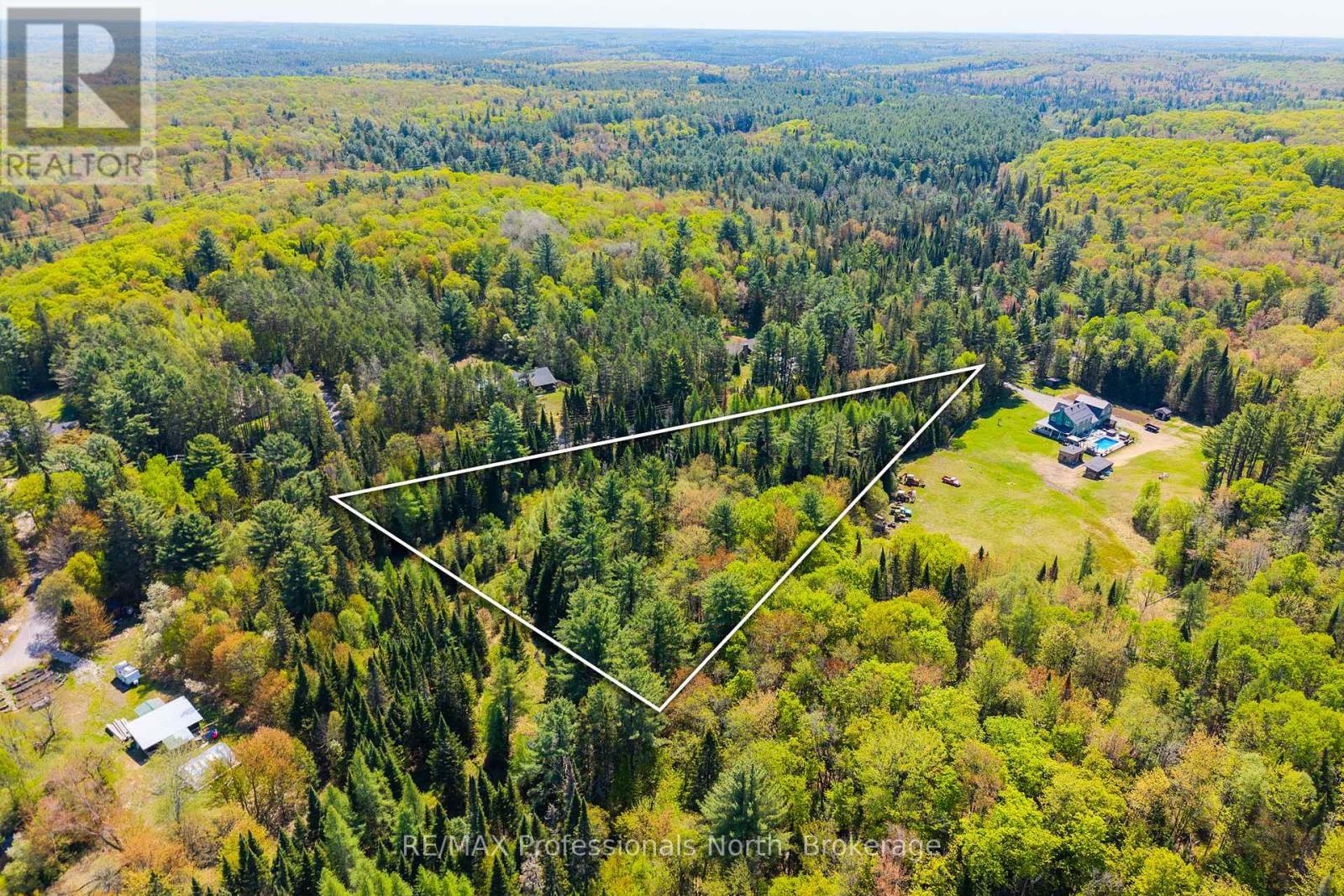3116 Old Muskoka Road Property Photo 1