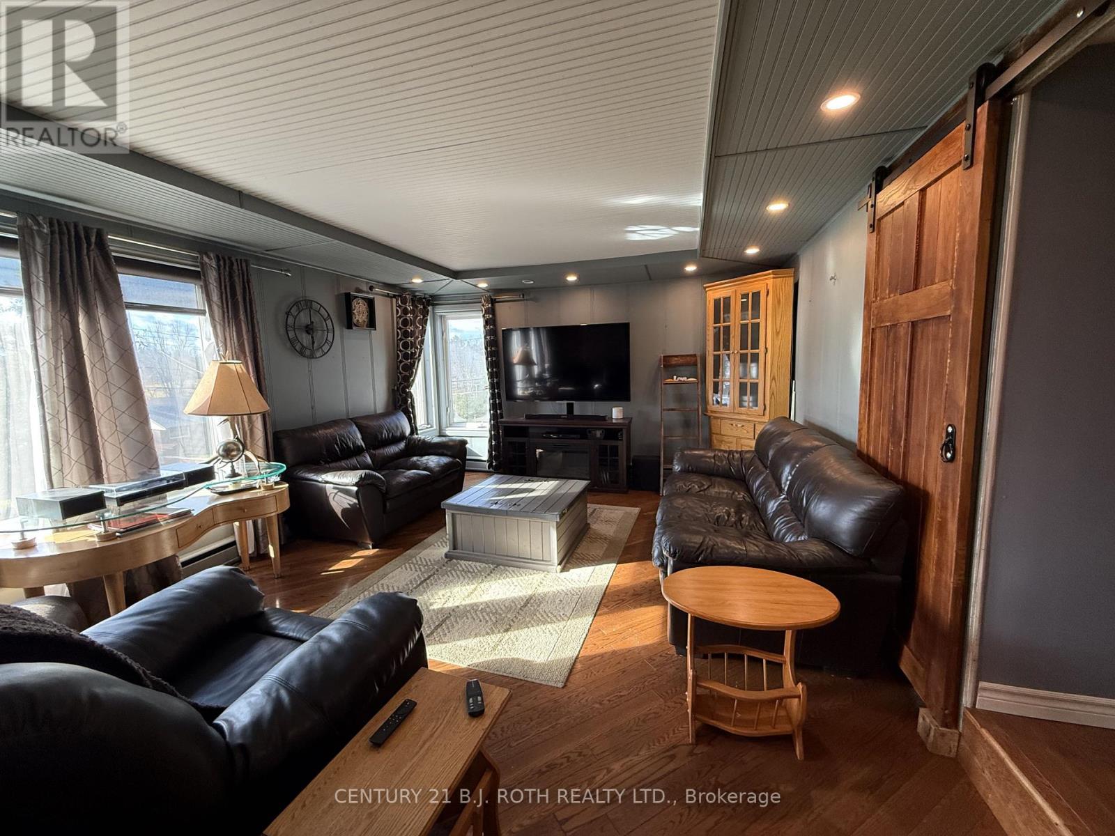6950 Hwy. 534 Property Photo 42