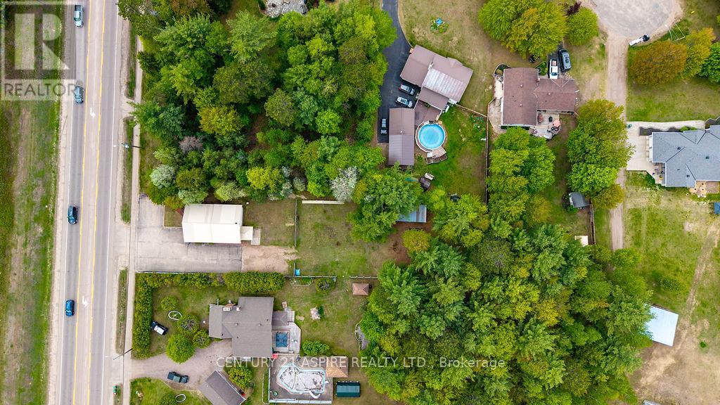 2889 Petawawa Boulevard Property Photo 35