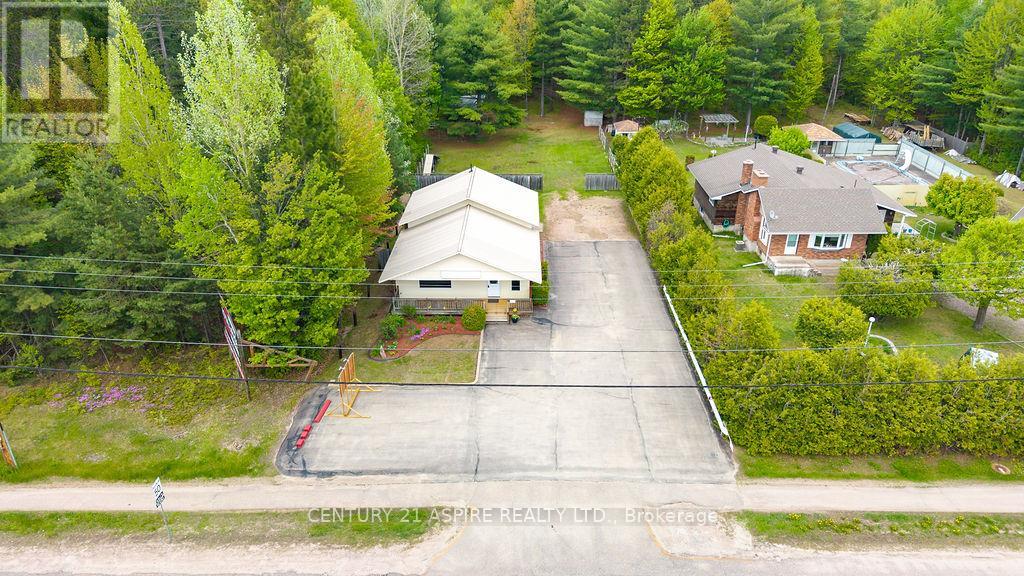 2889 Petawawa Boulevard Property Photo 38