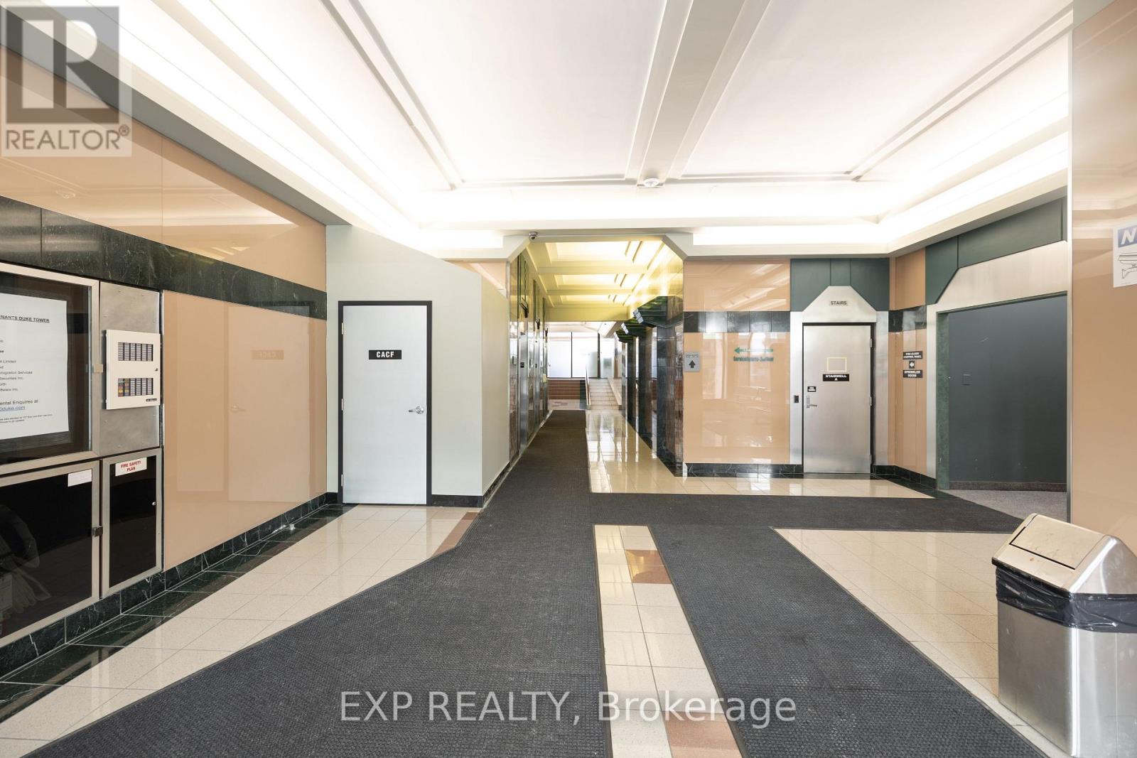 106 - 30 Duke Street W Property Photo 2