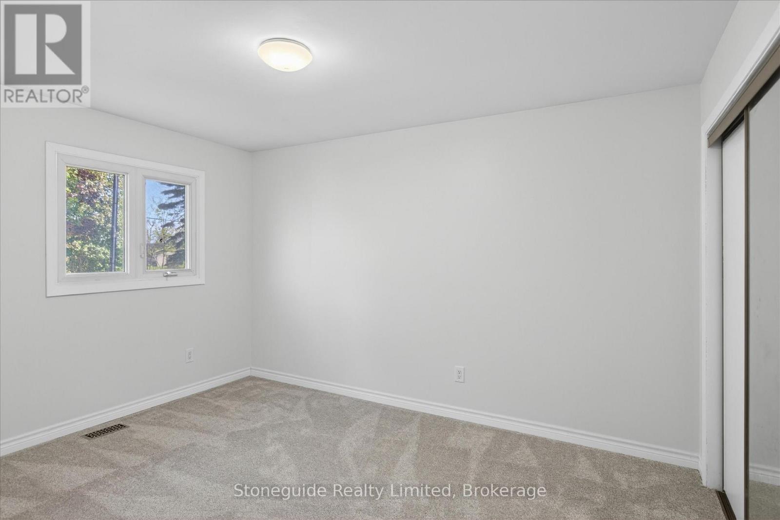 667 Skyline Road Property Photo 19