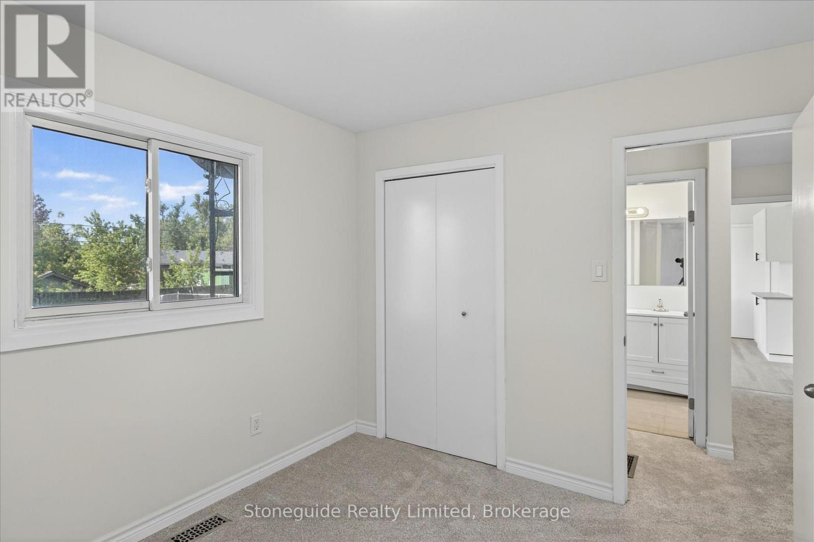 667 Skyline Road Property Photo 23