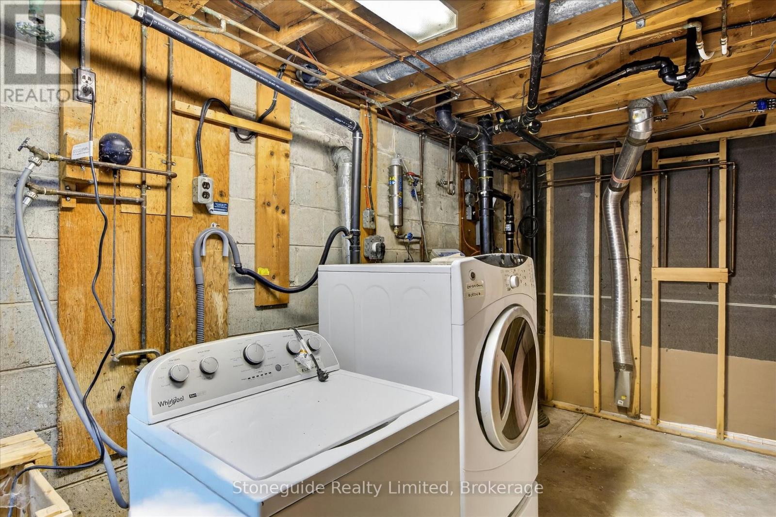 667 Skyline Road Property Photo 34