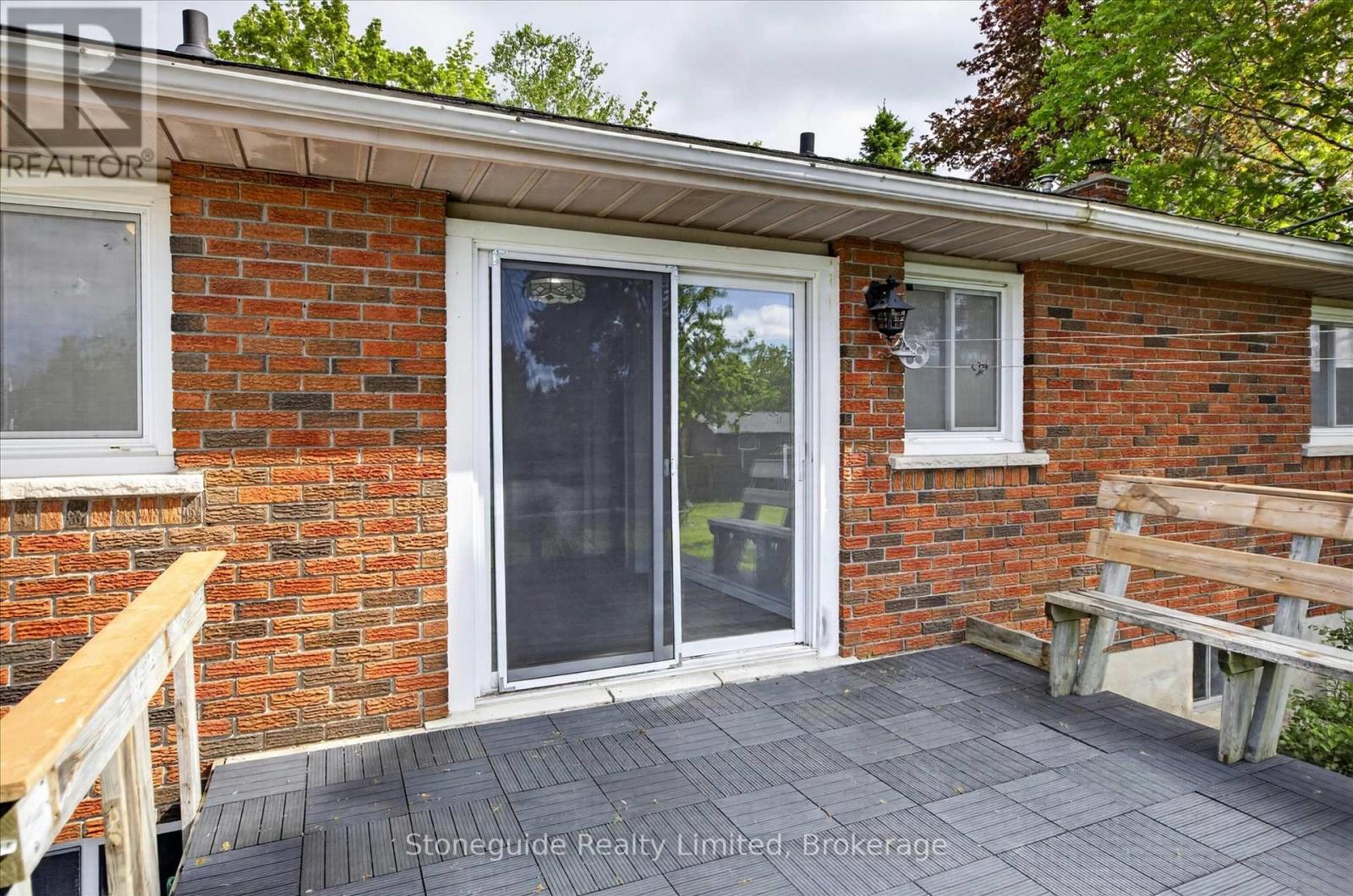 667 Skyline Road Property Photo 39