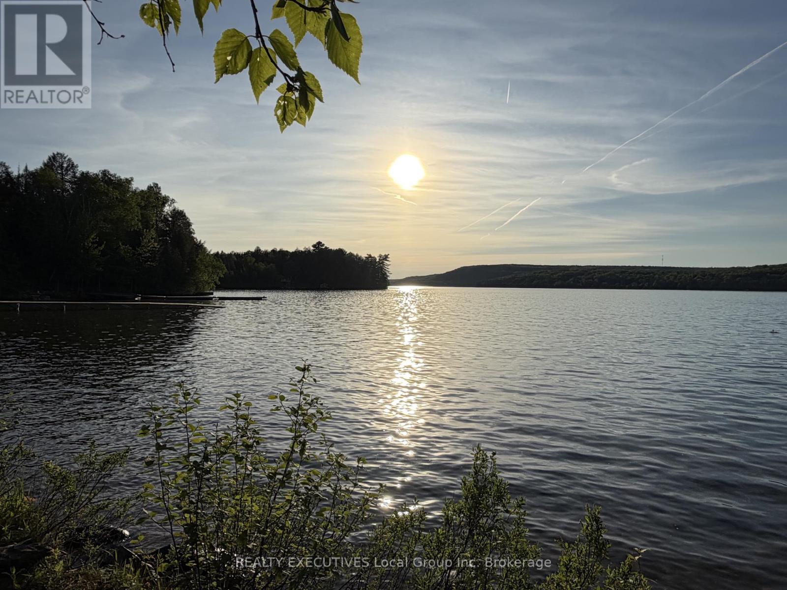1504 Hemlock Island Property Photo 6