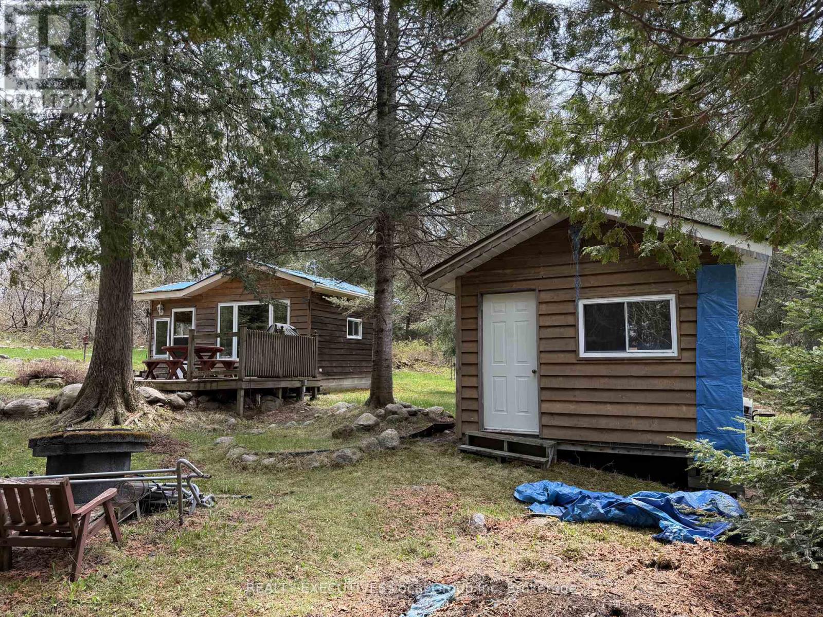 1504 Hemlock Island Property Photo 16