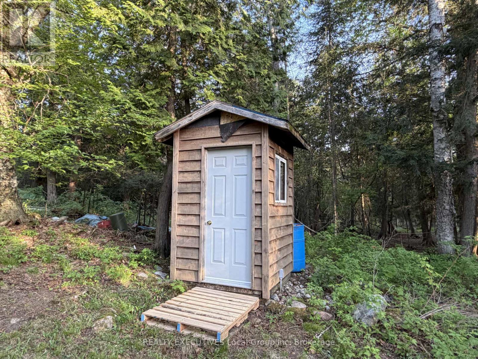 1504 Hemlock Island Property Photo 20