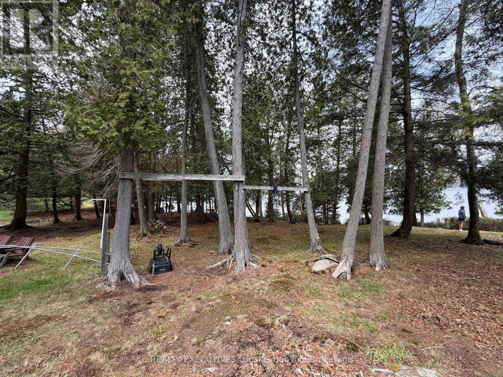 1504 Hemlock Island Property Photo 21