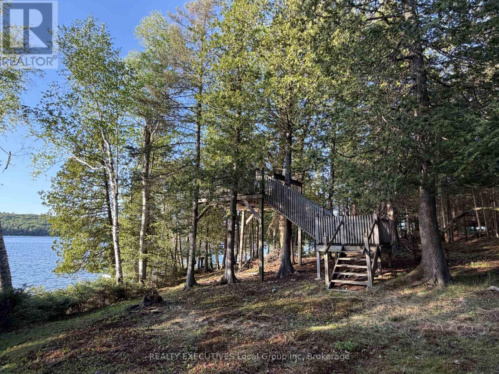 1504 Hemlock Island Property Photo 22
