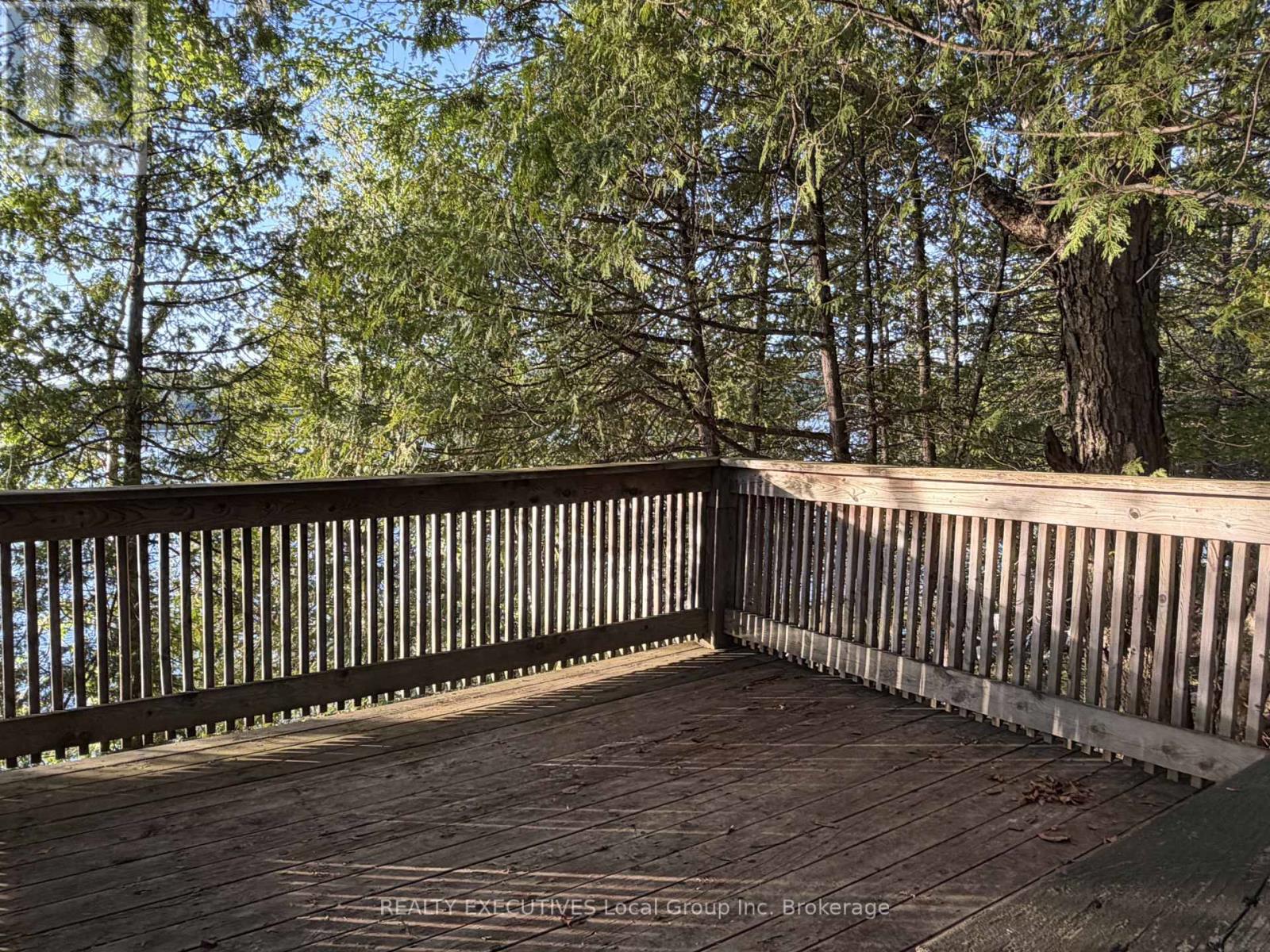 1504 Hemlock Island Property Photo 24