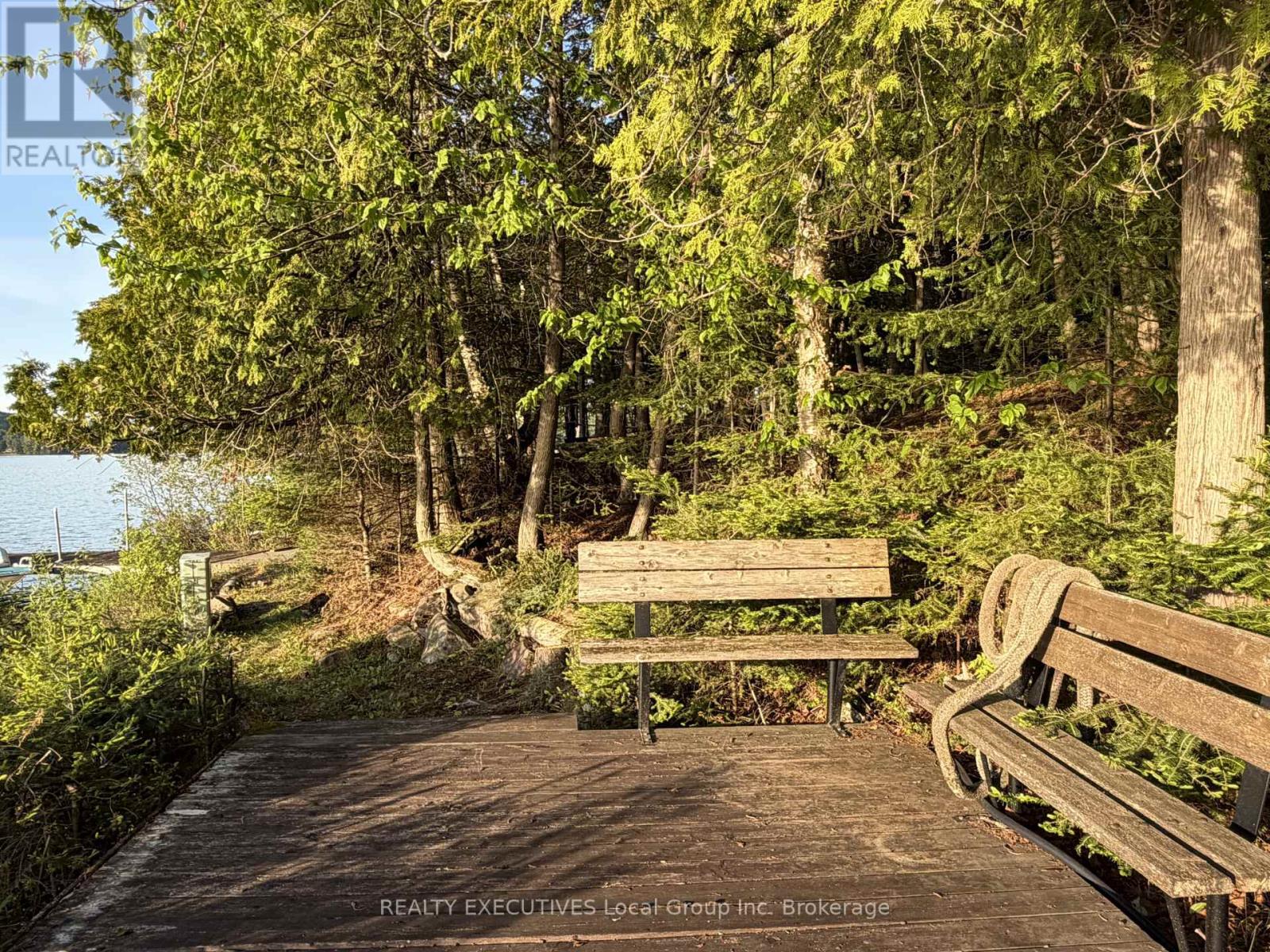 1504 Hemlock Island Property Photo 28