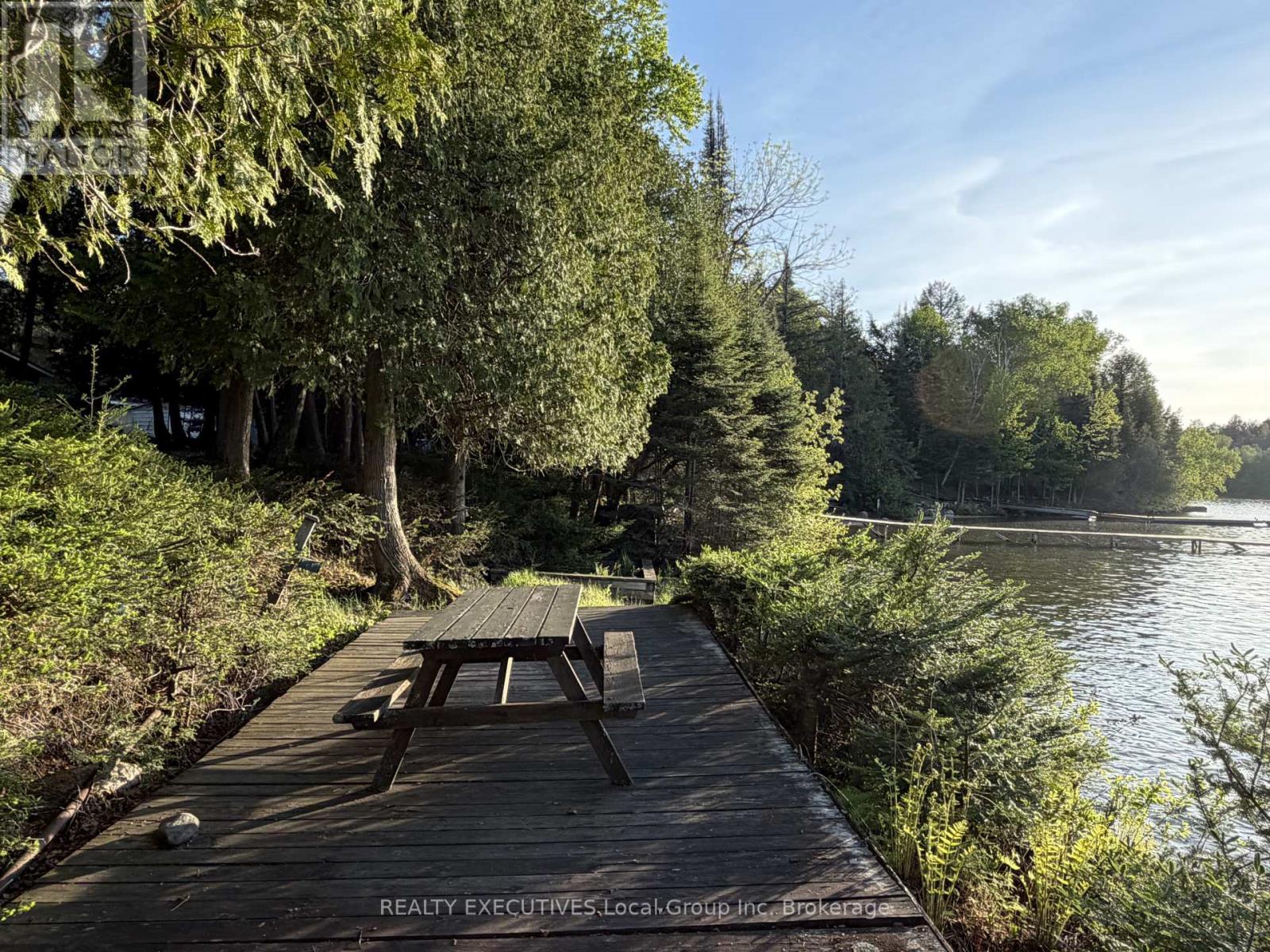 1504 Hemlock Island Property Photo 29