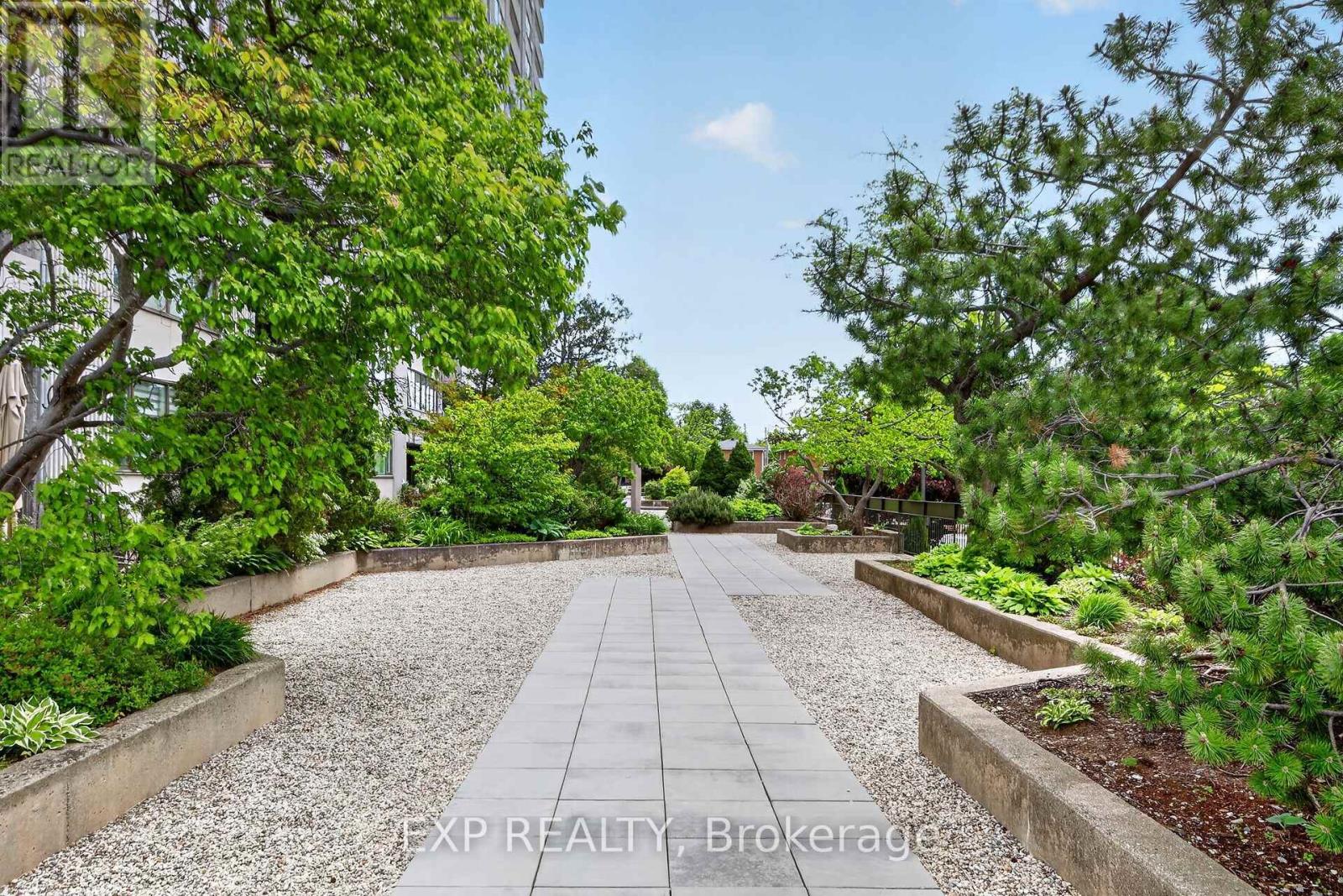 2008 - 2625 Regina Street Property Photo 2