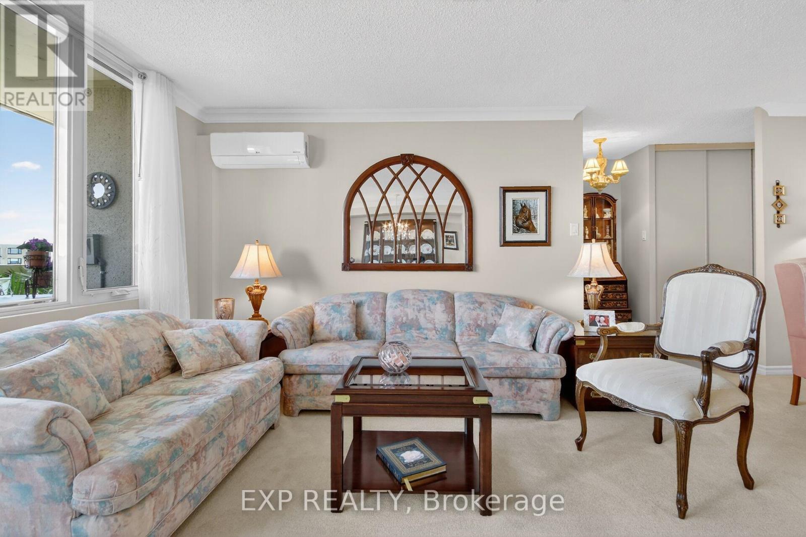 2008 - 2625 Regina Street Property Photo 7