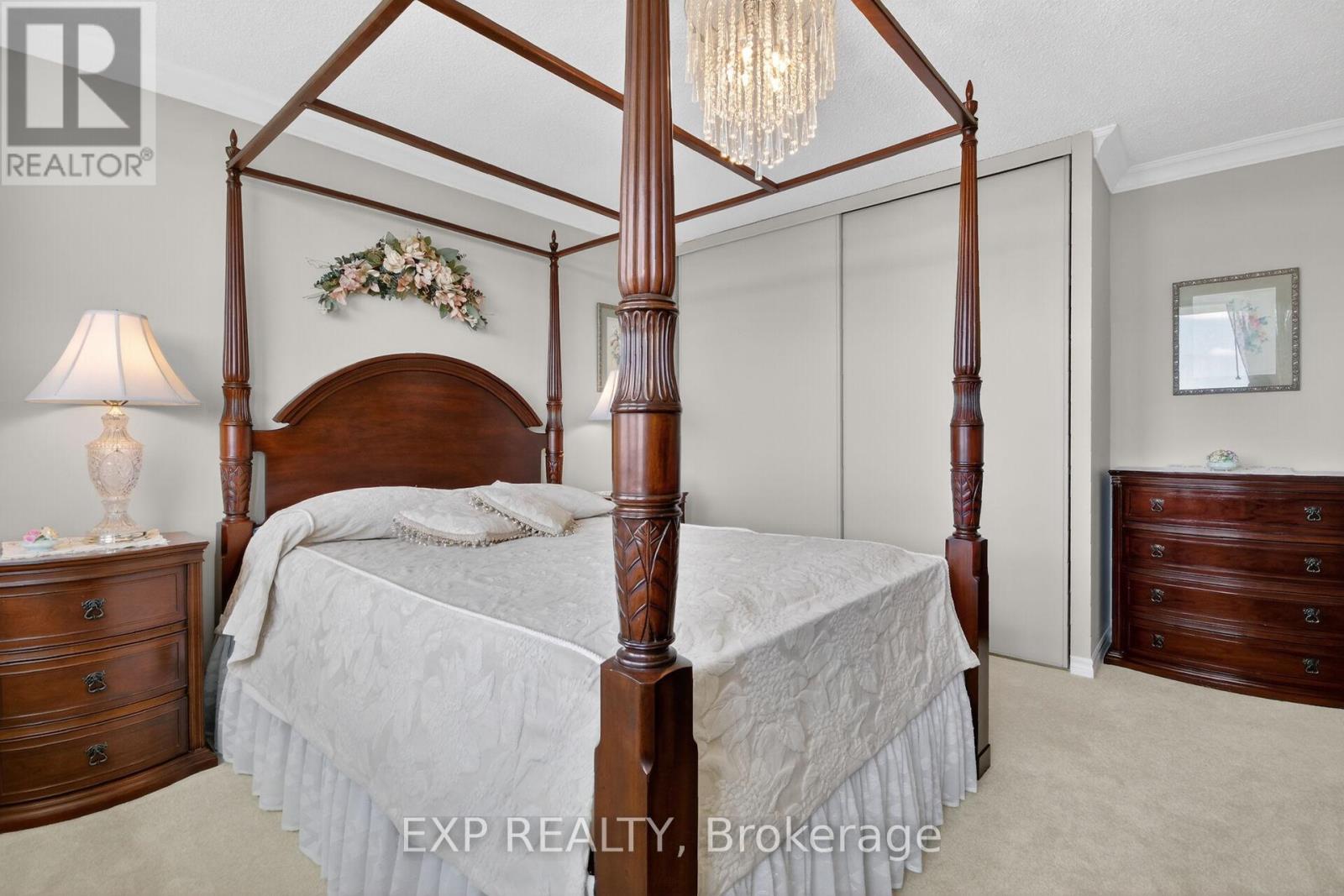 2008 - 2625 Regina Street Property Photo 28