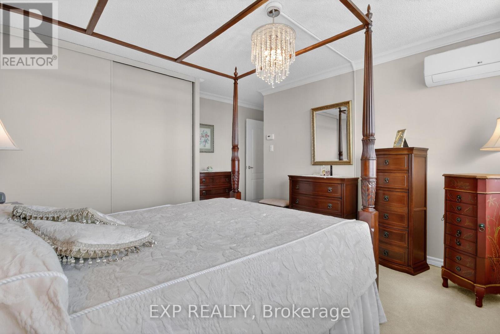 2008 - 2625 Regina Street Property Photo 29