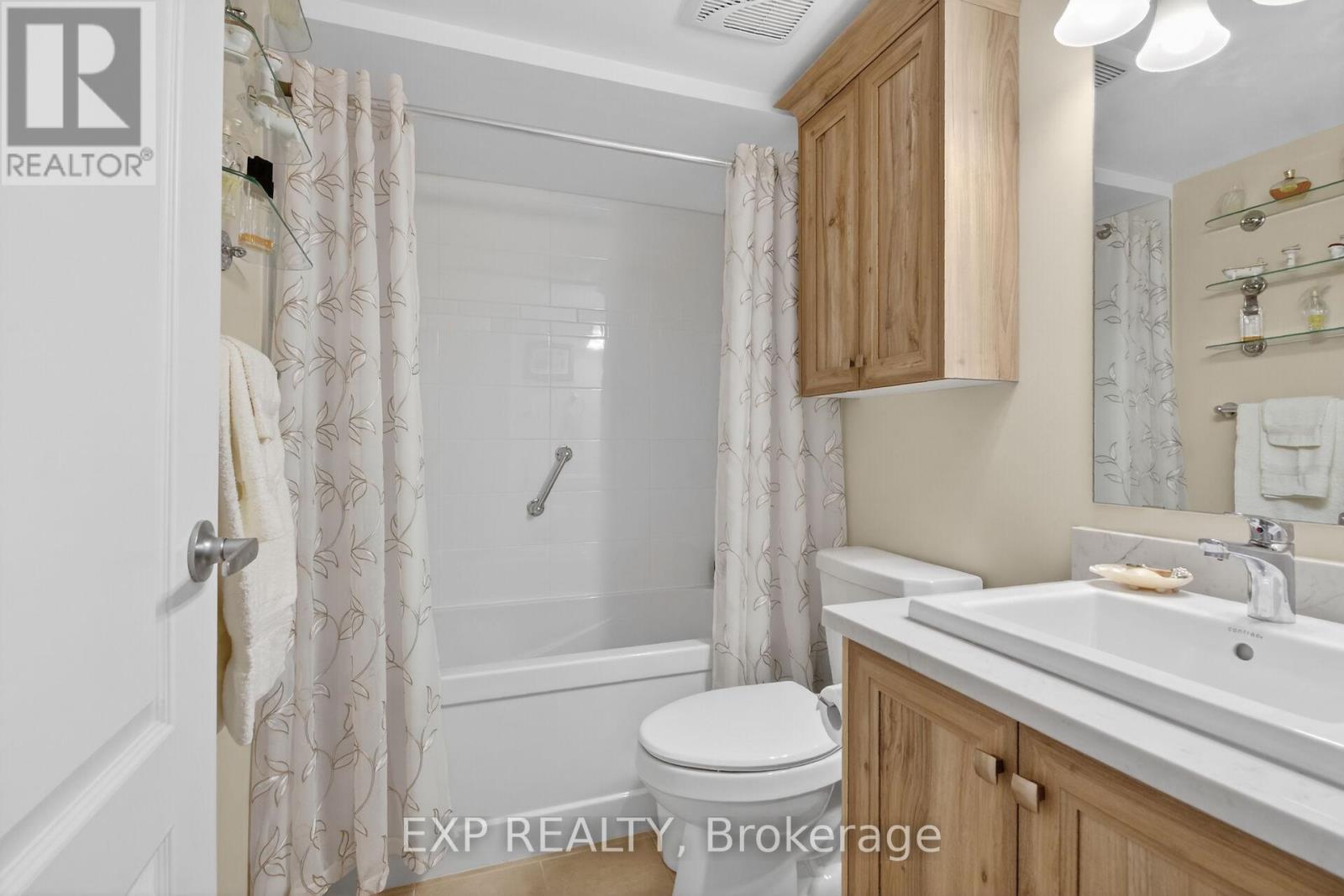 2008 - 2625 Regina Street Property Photo 36