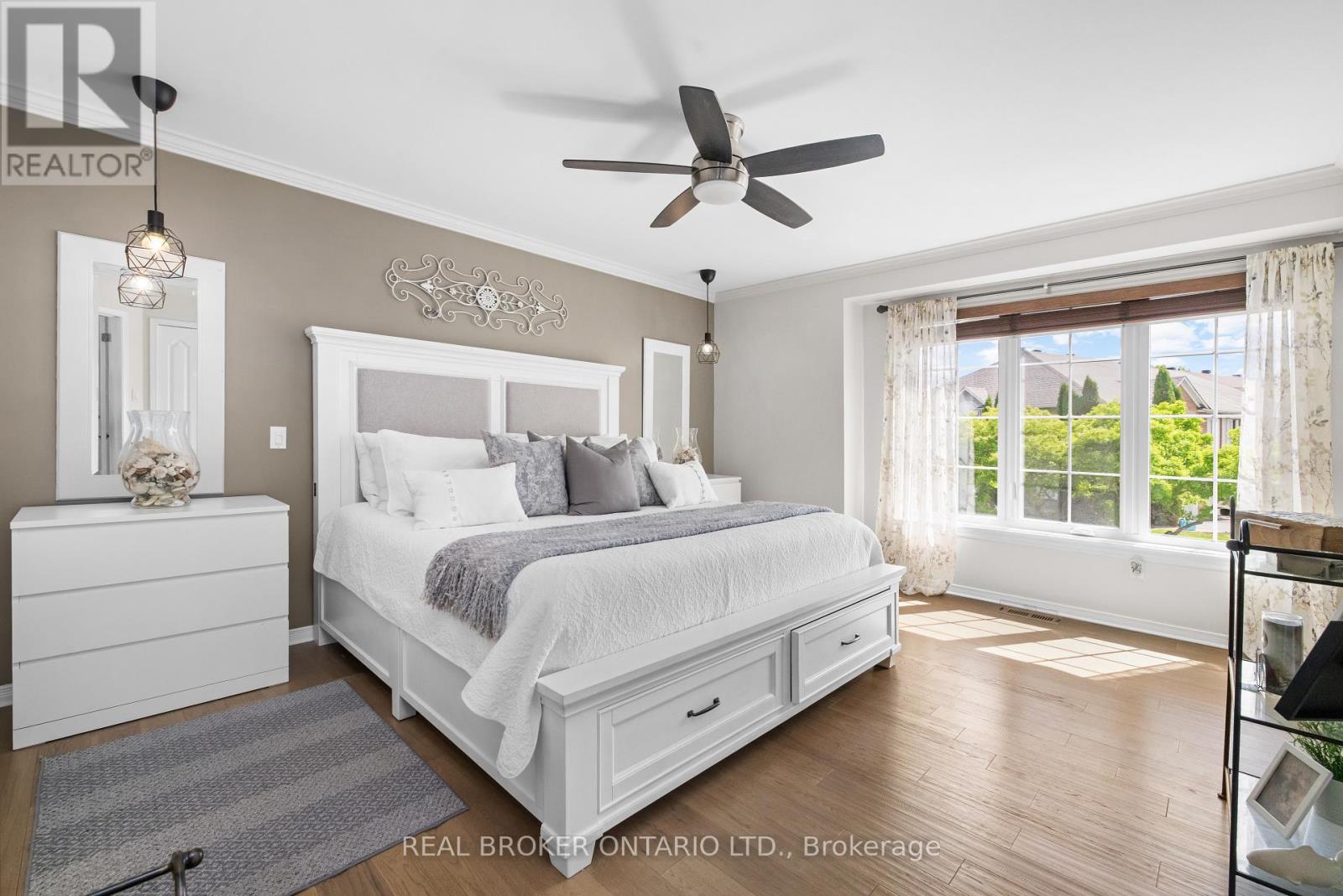 124 Macassa Circle Property Photo 28