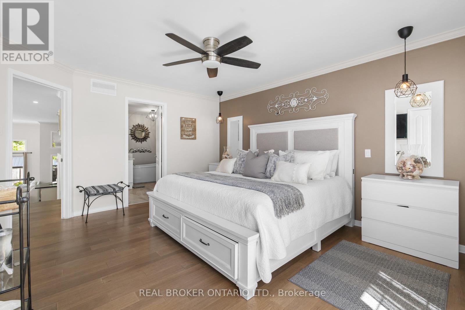 124 Macassa Circle Property Photo 29