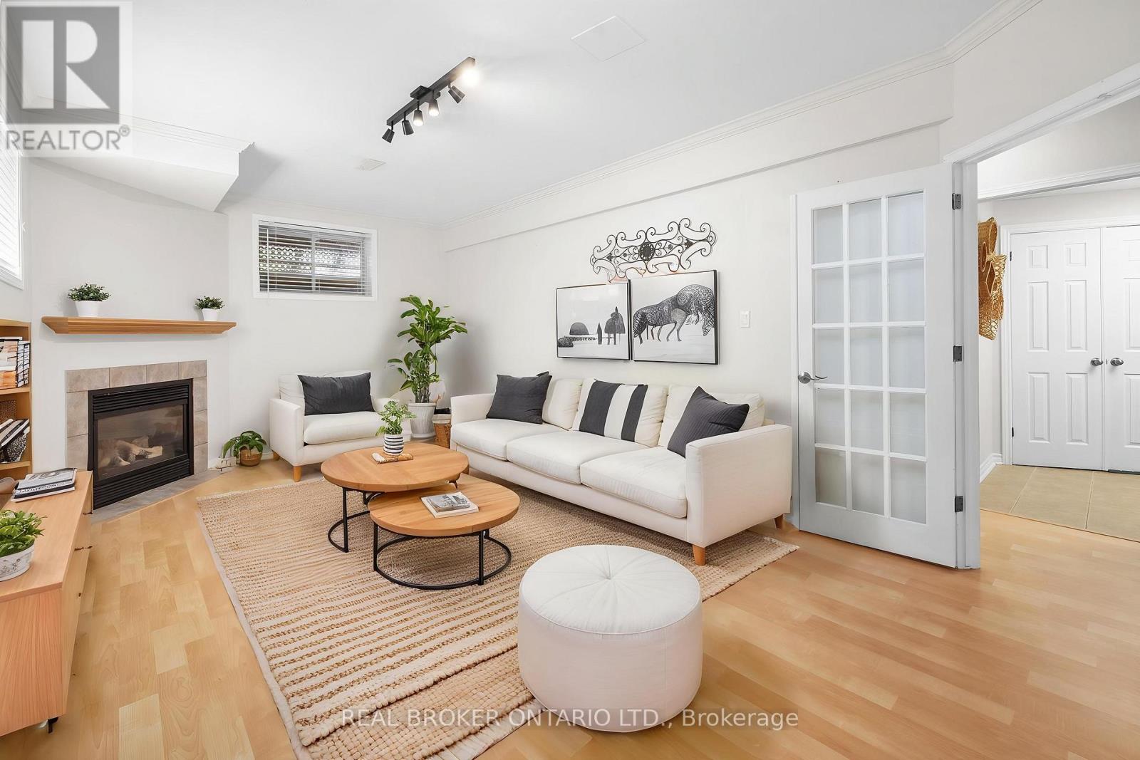124 Macassa Circle Property Photo 34