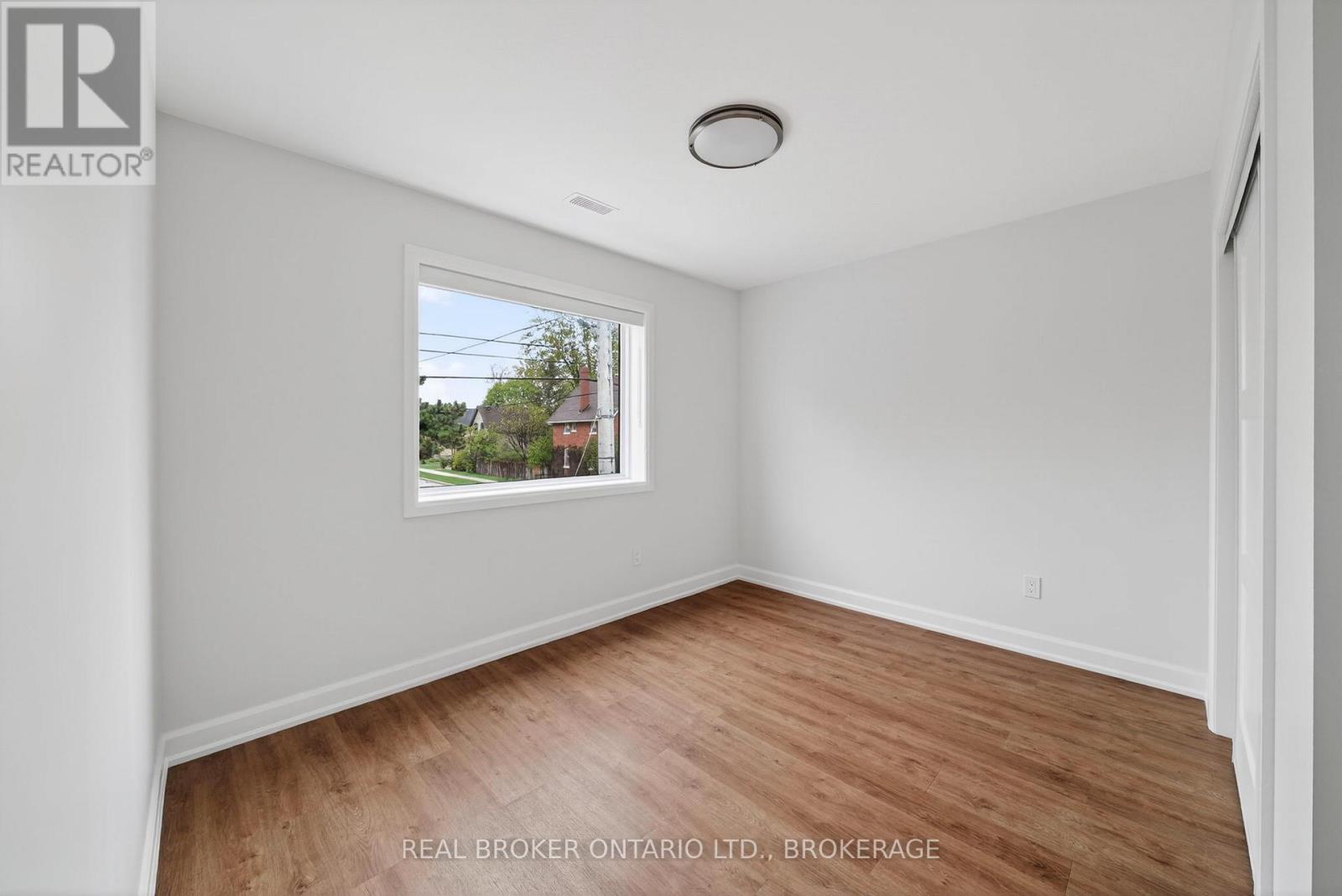 Unit #3a - 600 Second Street E Property Photo 11