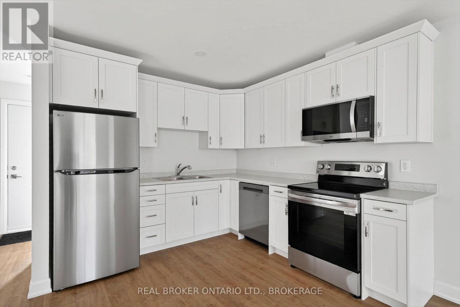 Unit #3a - 600 Second Street E Property Photo 19