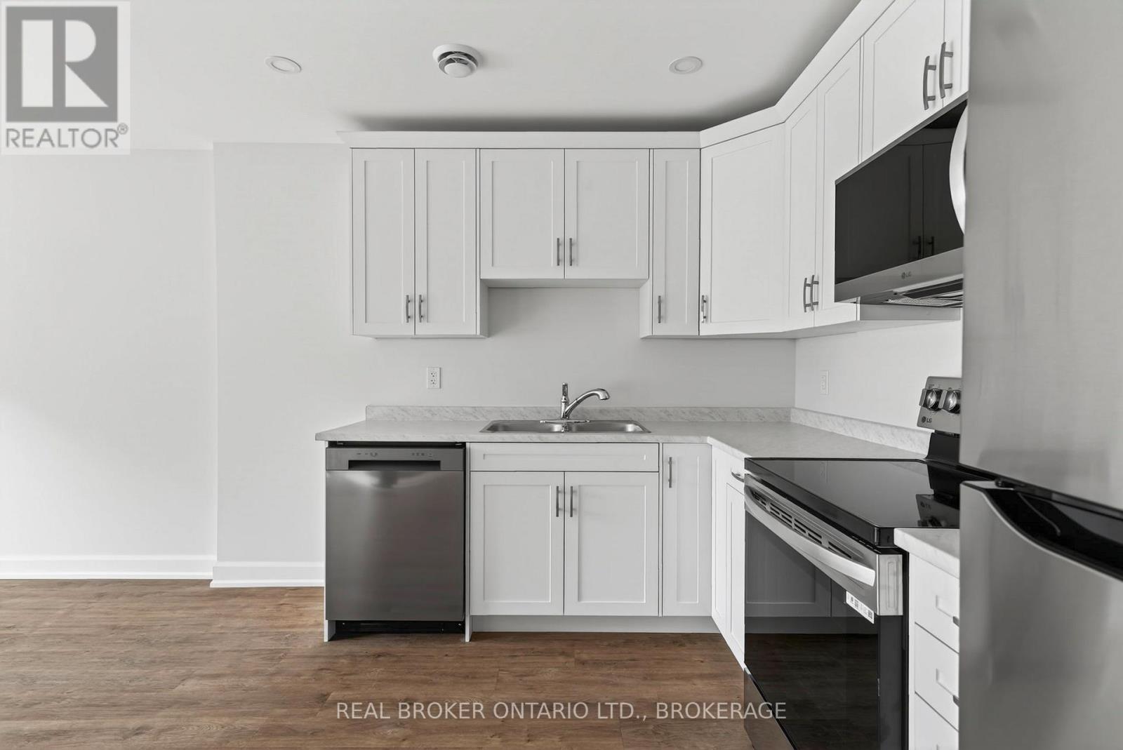 Unit #3a - 600 Second Street E Property Photo 35