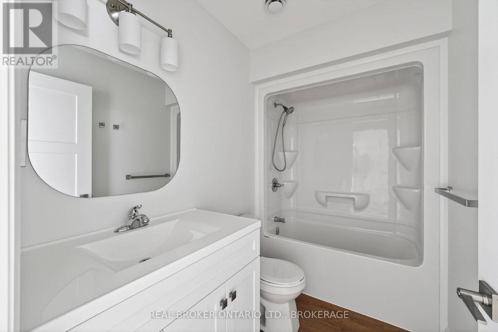Unit #3a - 600 Second Street E Property Photo 38