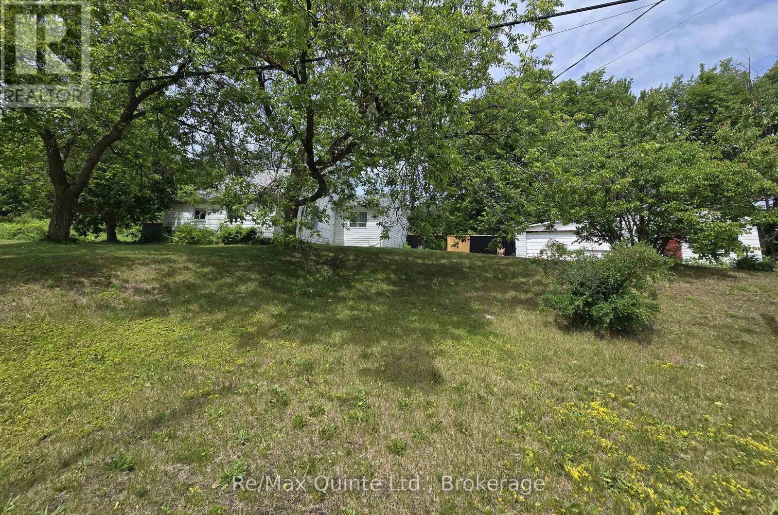 112959 Highway 7 Highway Property Photo 1