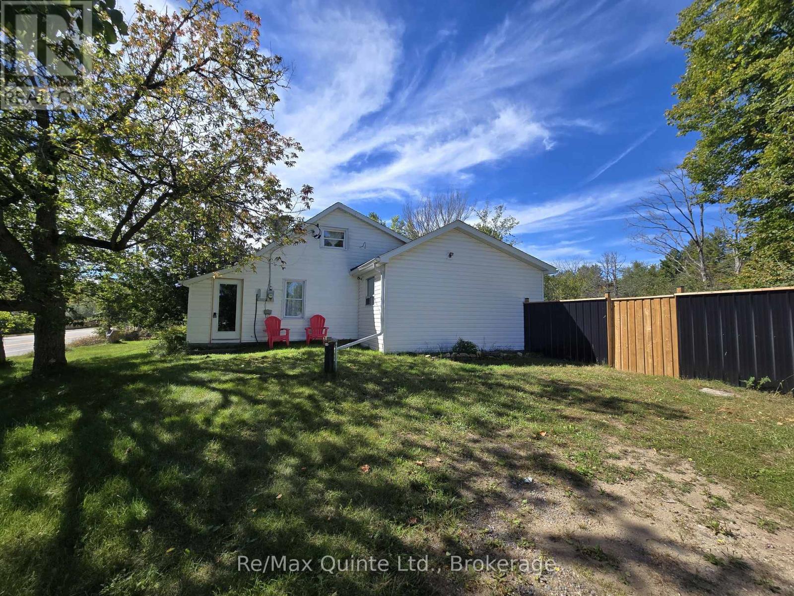 112959 Highway 7 Highway Property Photo 1