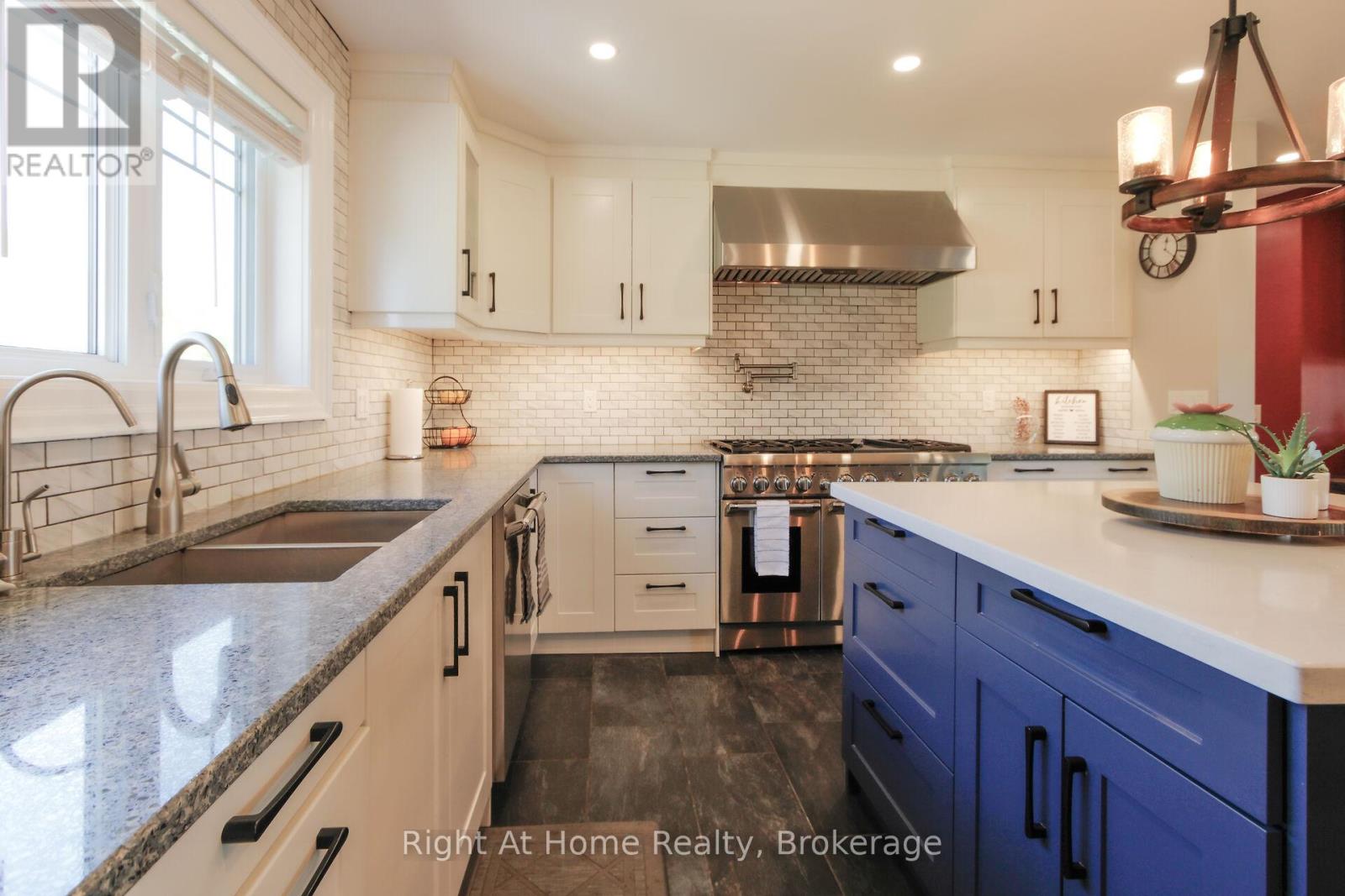 367 Golf Club Road Property Photo 11