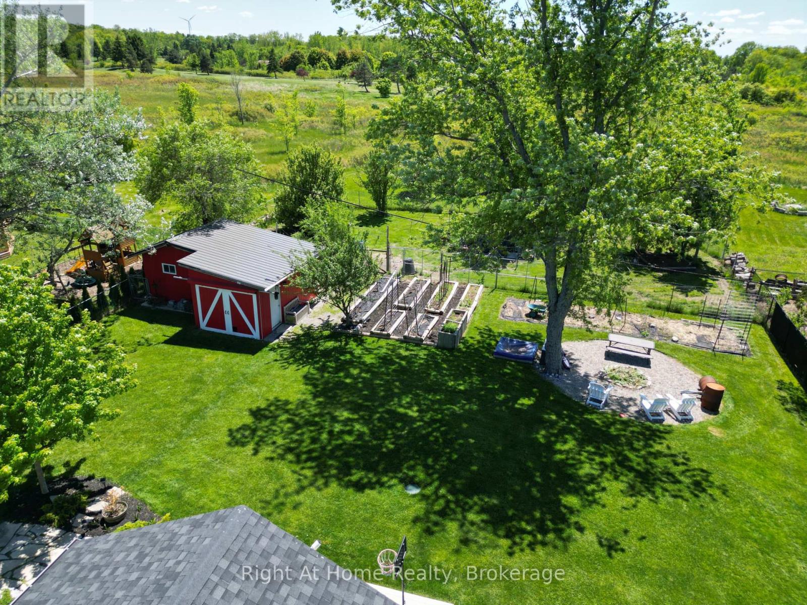 367 Golf Club Road Property Photo 44