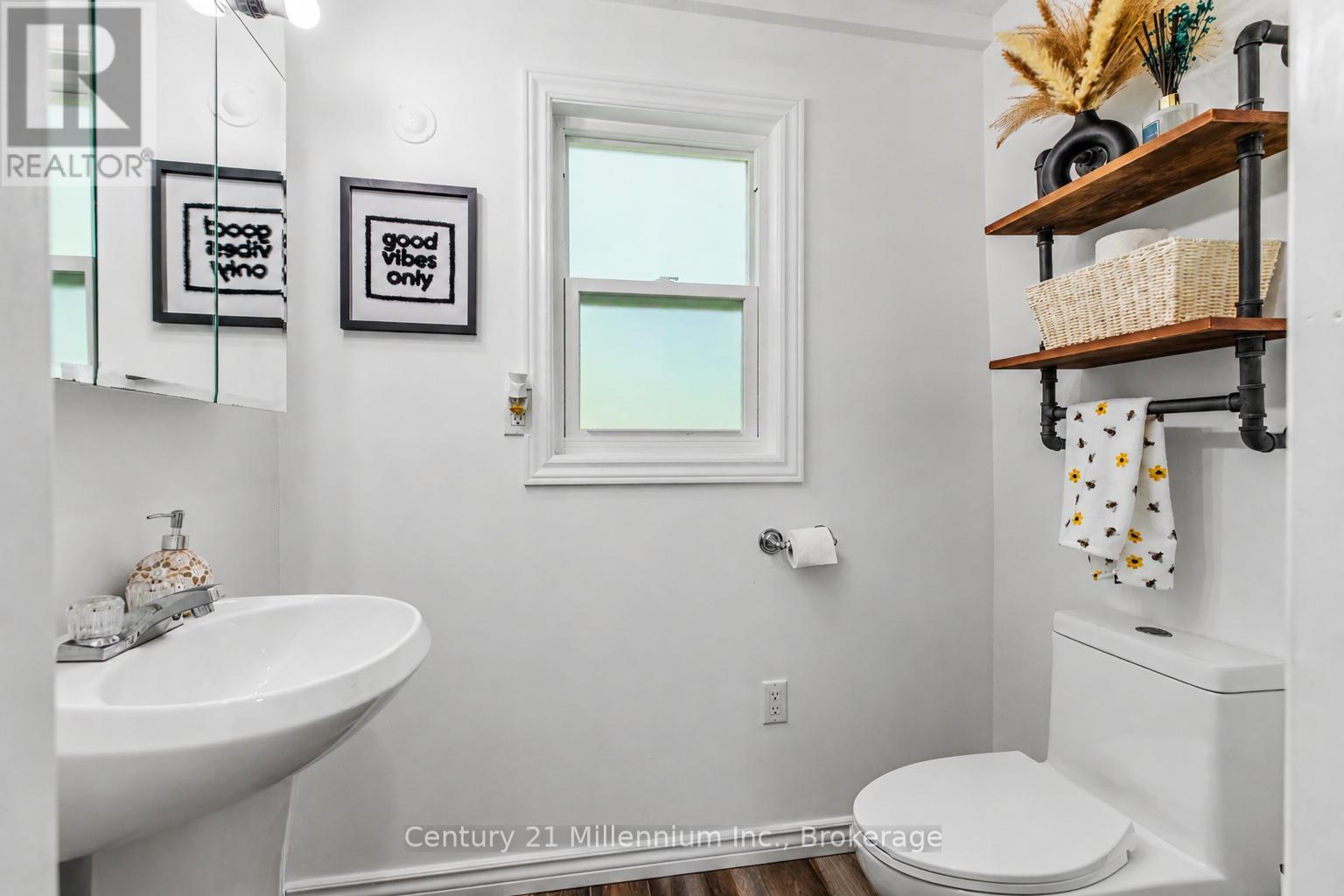 680193 Chatsworth Road 24 Property Photo 26