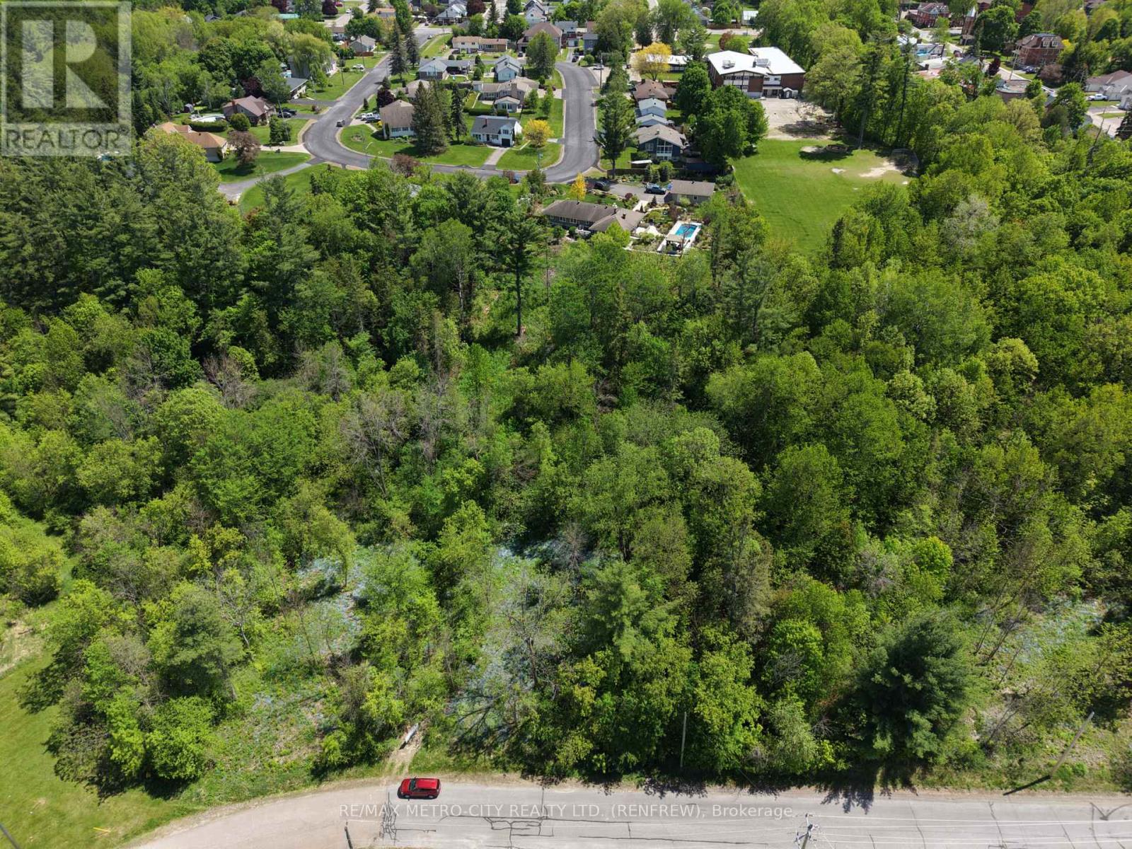 LOT 2 MUTUAL AVENUE