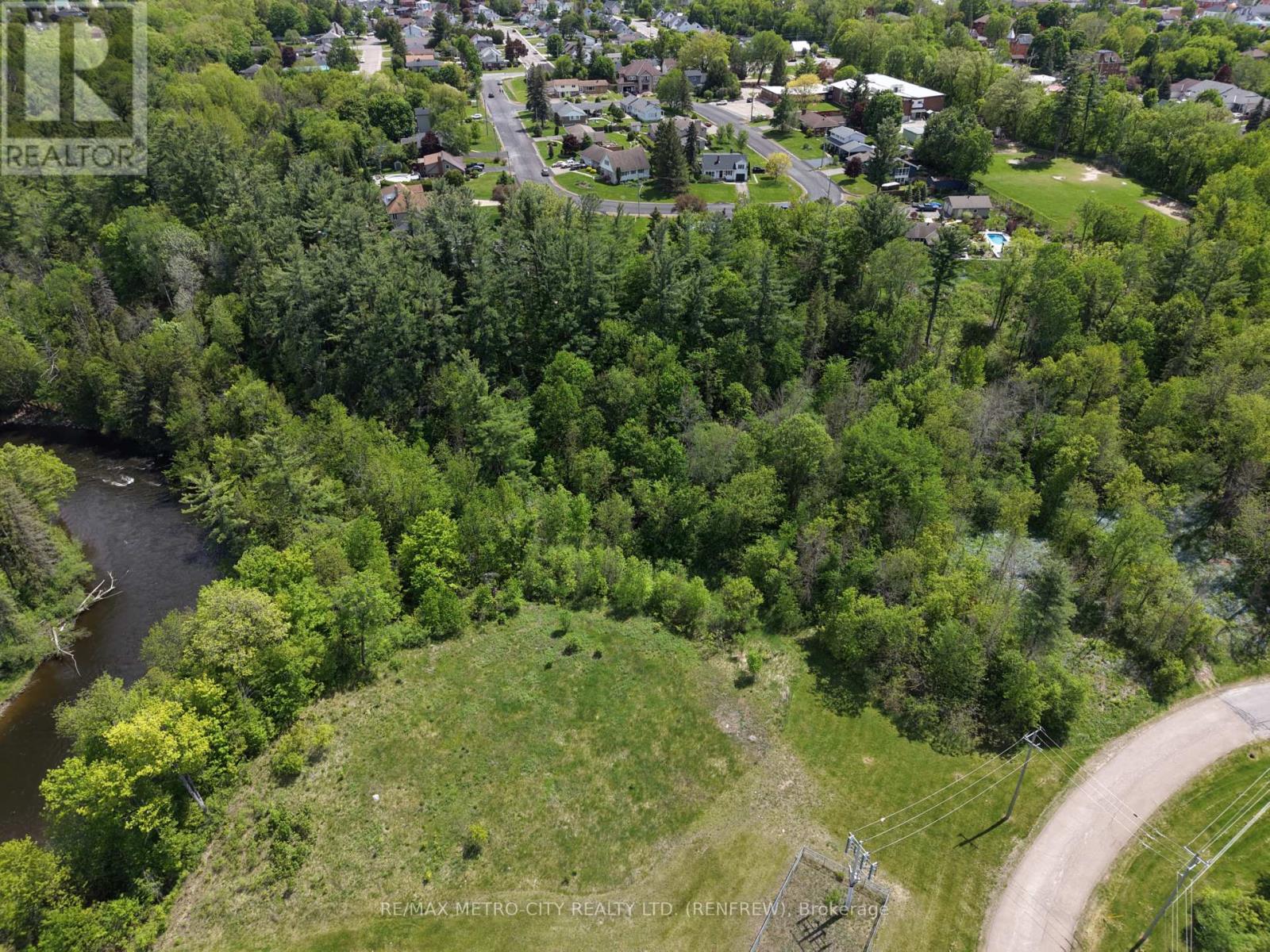Lot 1 Mutual Avenue Property Photo 1