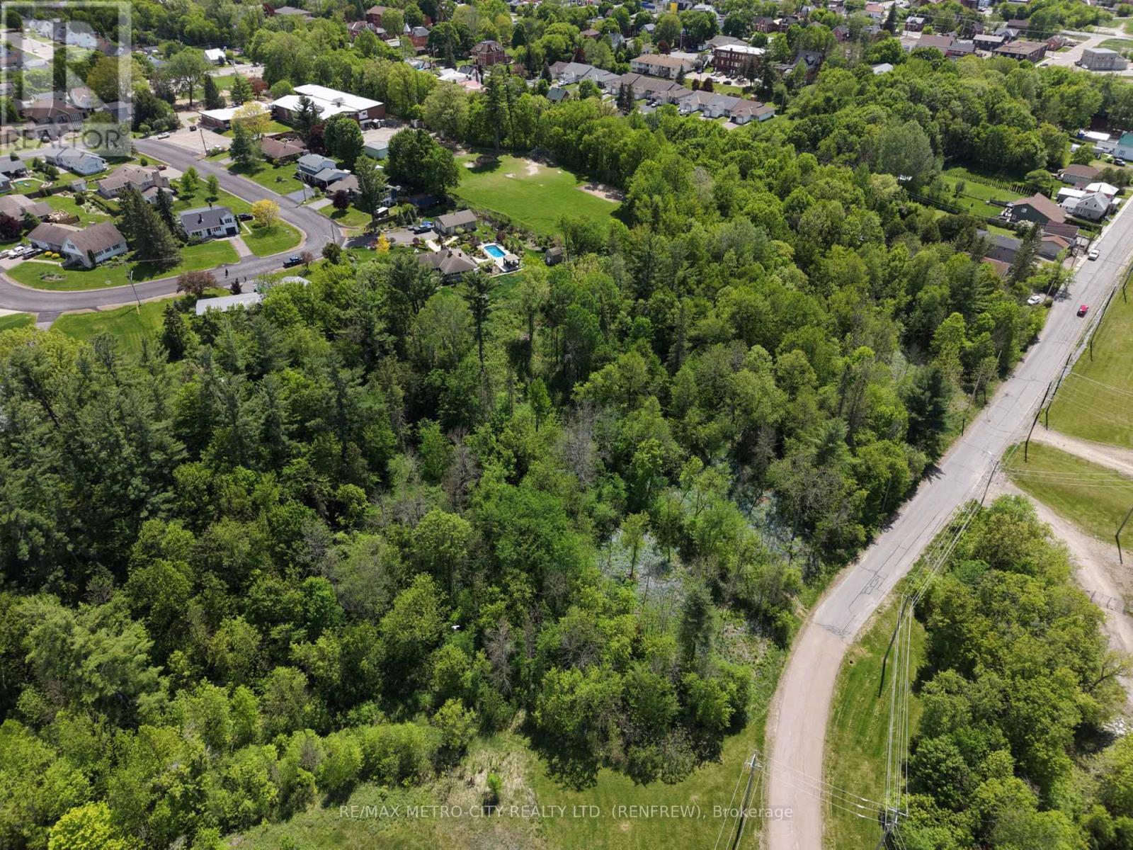 Lot 1 Mutual Avenue Property Photo 8