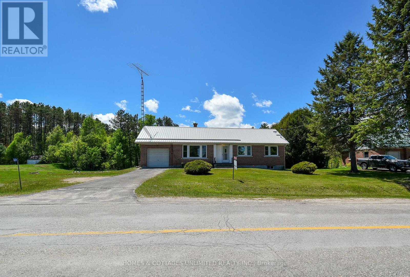 6628 Buckshot Lake Road Property Photo 2