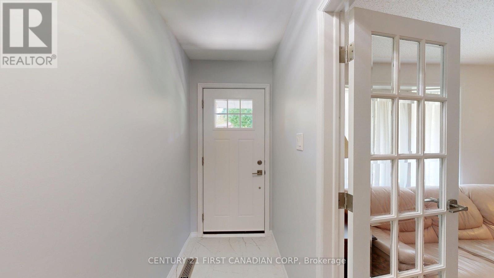 43 Walmer Gardens Property Photo 3