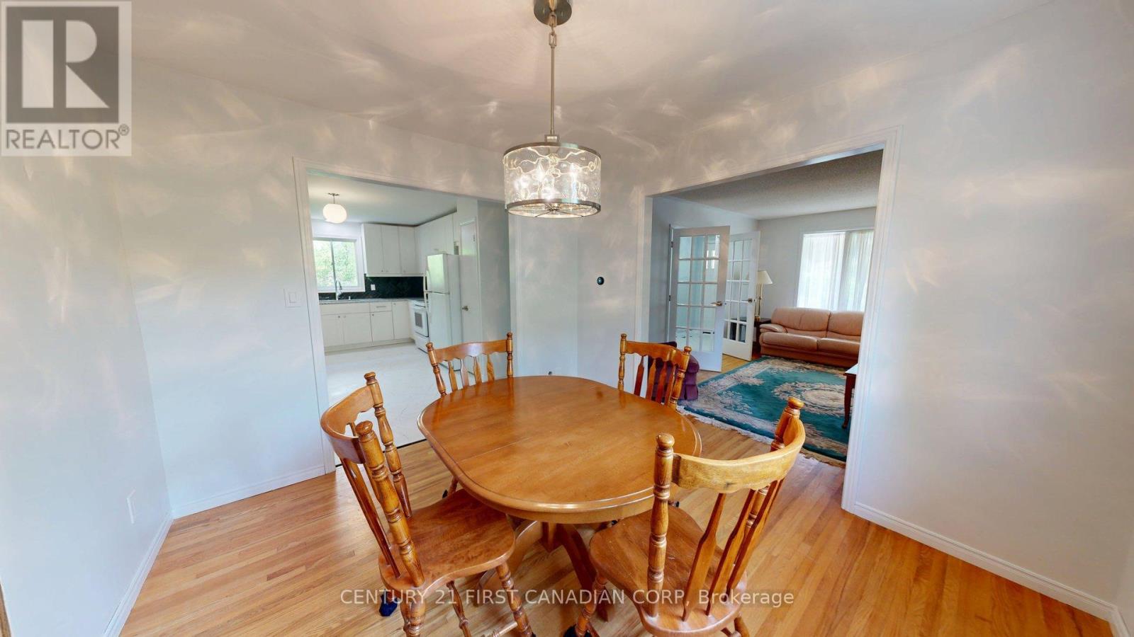 43 Walmer Gardens Property Photo 7