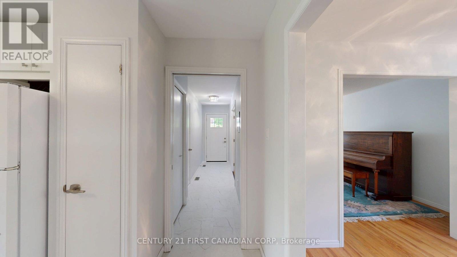 43 Walmer Gardens Property Photo 14