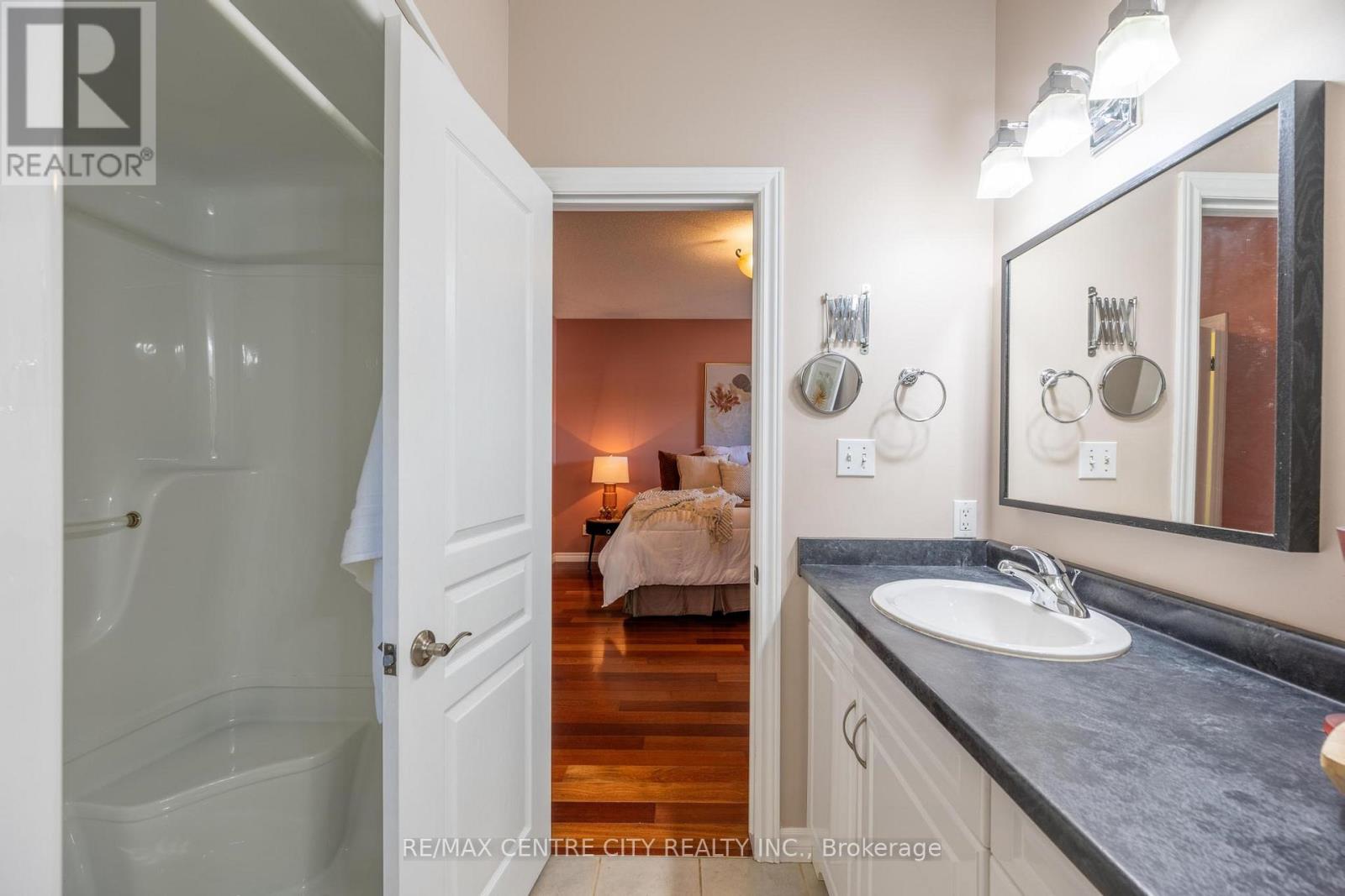 19 Hamilton Street Property Photo 17