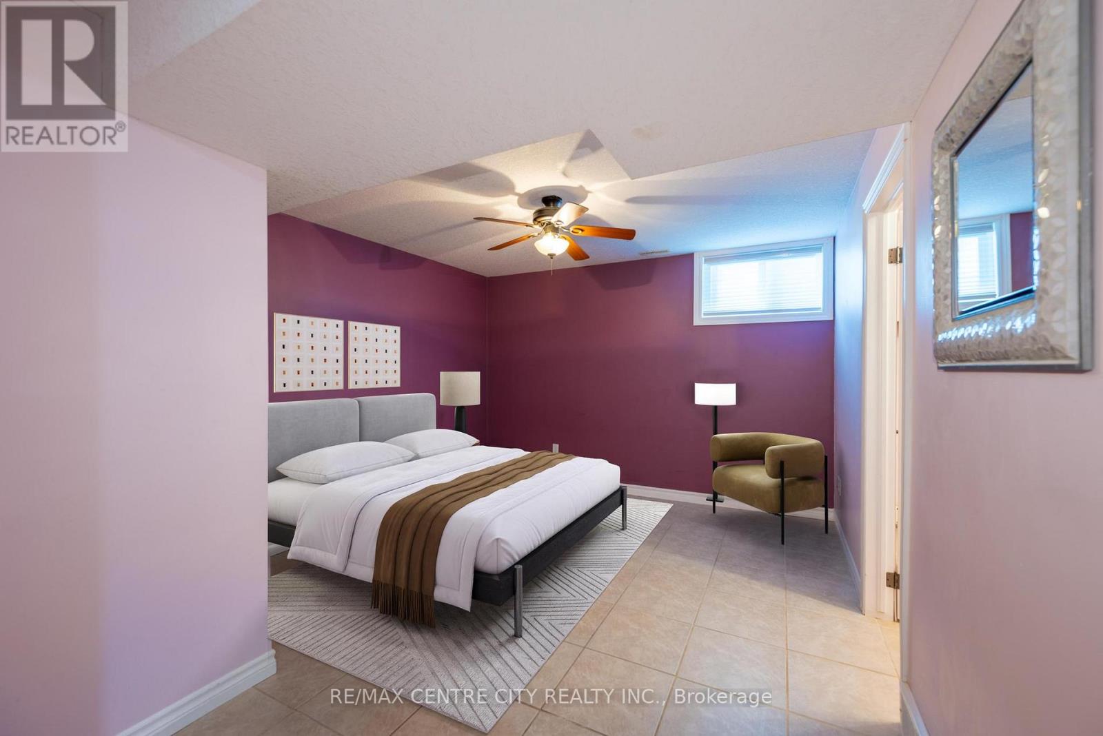 19 Hamilton Street Property Photo 27