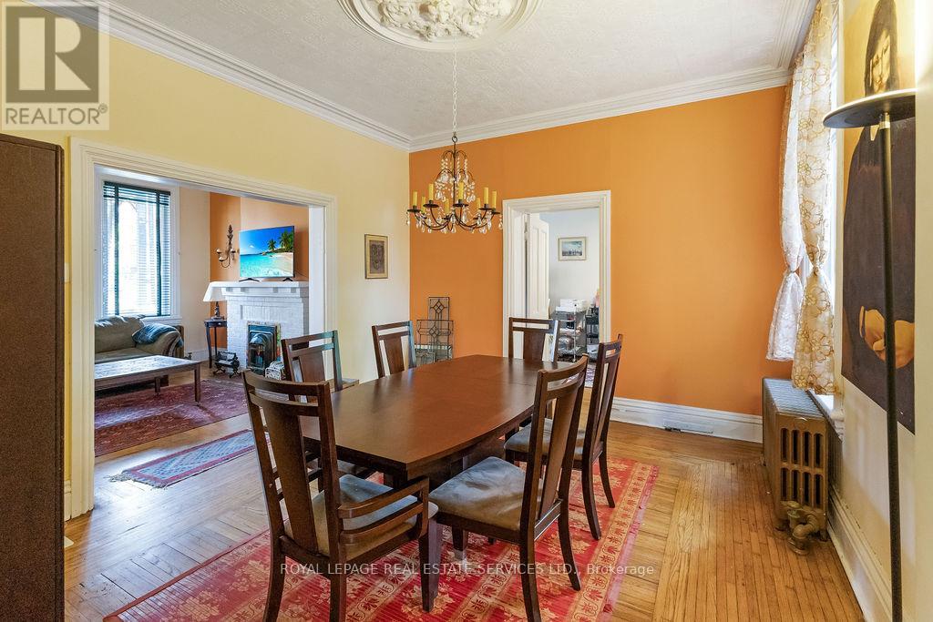 100 Wentworth Street S Property Photo 9