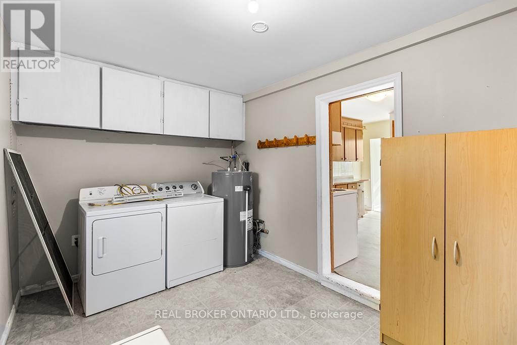 1323 2nd Avenue W Property Photo 20