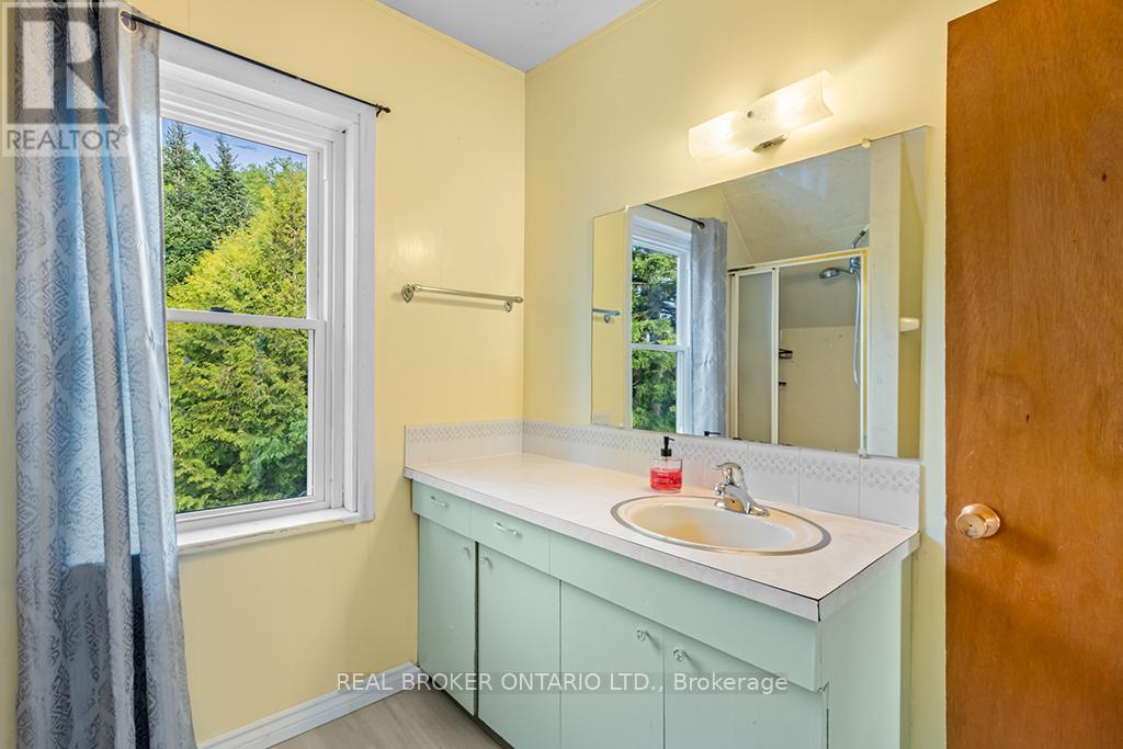 1323 2nd Avenue W Property Photo 31