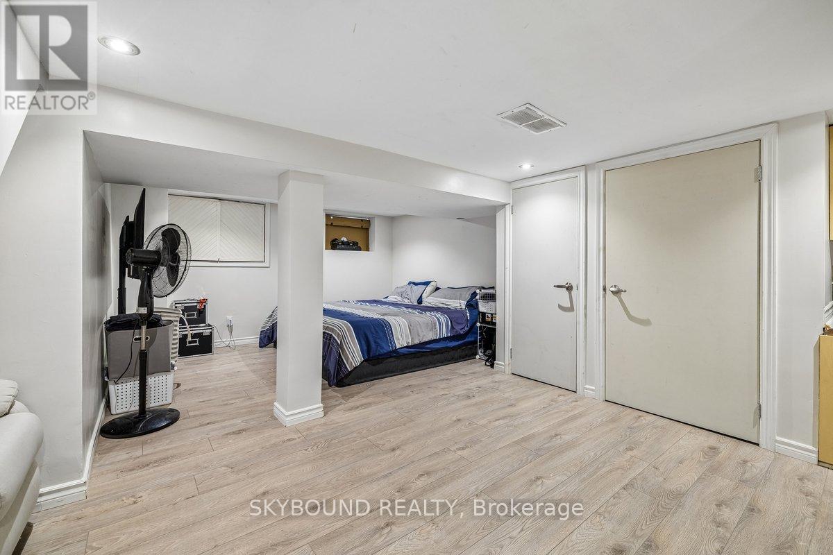 165 Paling Avenue Property Photo 13