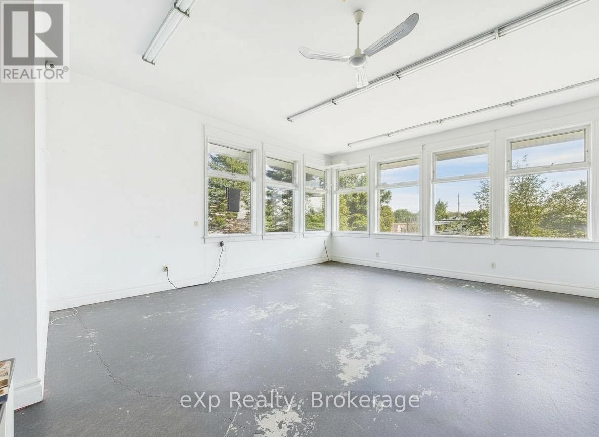 1223 Mackenzie Road Property Photo 14