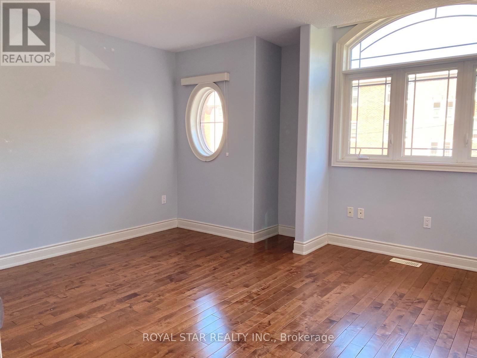 32 Mountwood Avenue Property Photo 3